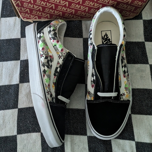 Vans Other - Vans Old Skool Classic Men 11.5 Checker Cube Geo Floral Black and White 2020